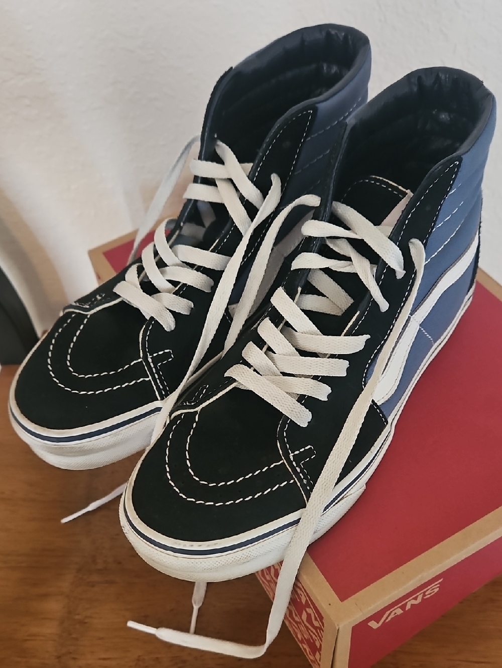 Size 8 Vans High-Top Skate Sneakers in Black & White